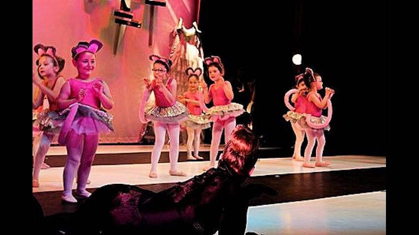 <div>Cours de danse Michelet/Furtin</div>